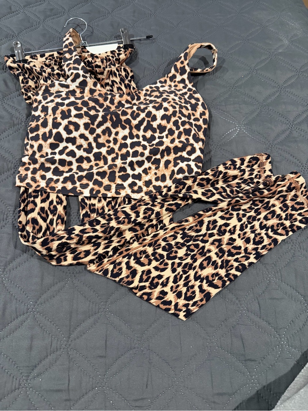 American Eagle Workout Set